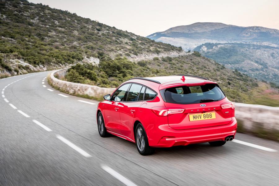  Ford Focus ST-Line Turnier 2018 года  (WW) (фото 2 из 9)